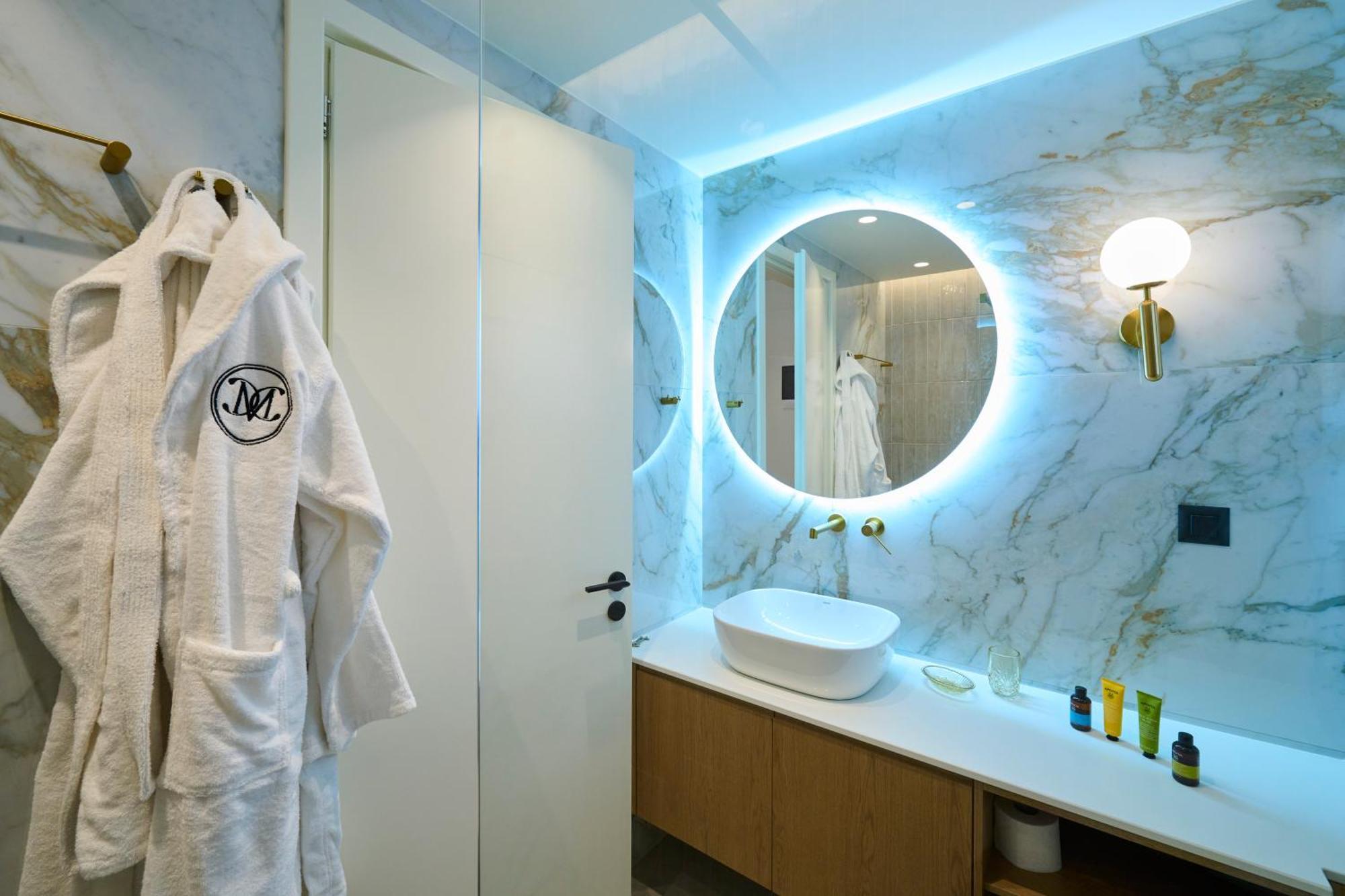 Monarco Executive Rooms Rhodes City 外观 照片