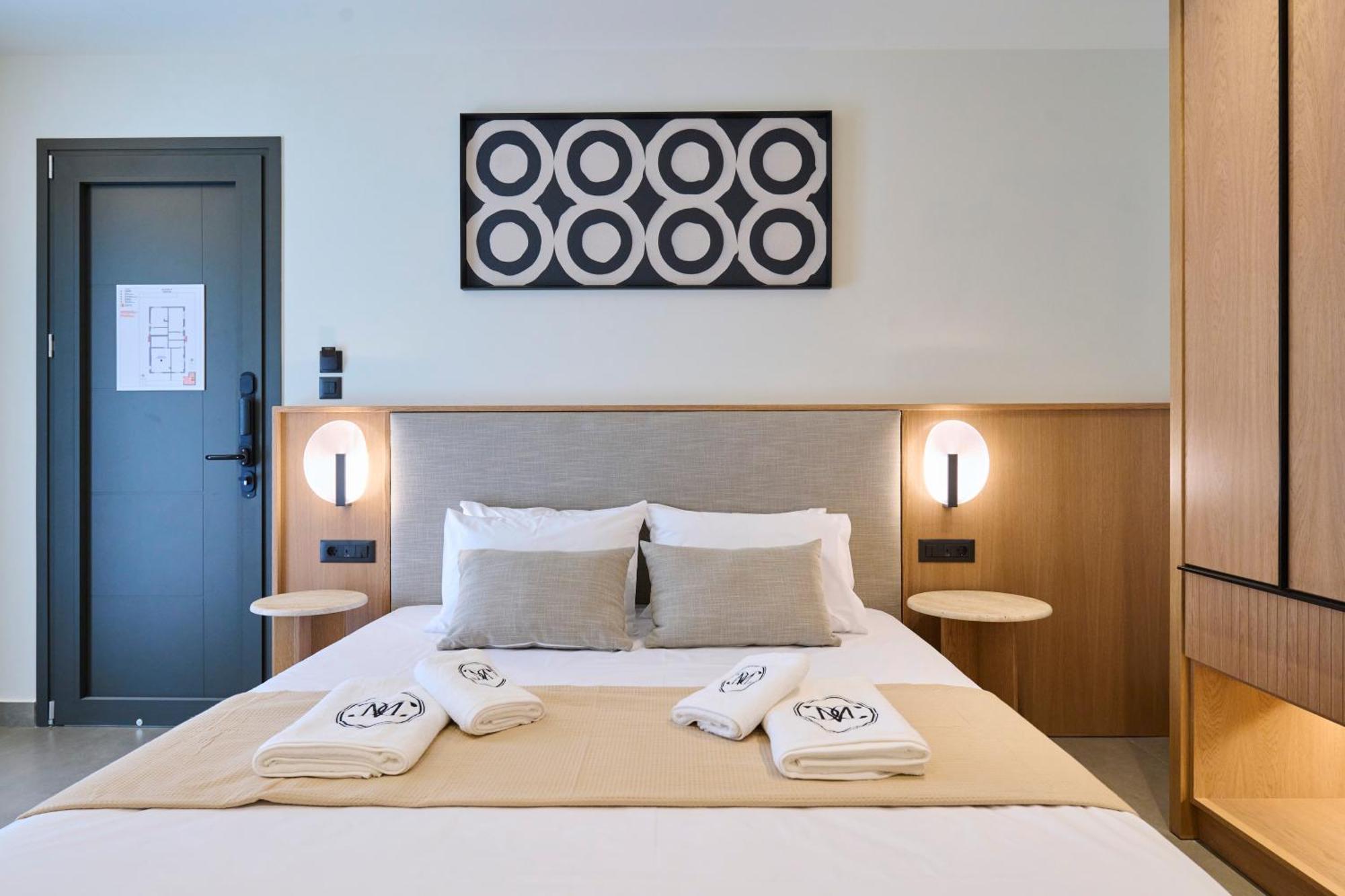 Monarco Executive Rooms Rhodes City 外观 照片